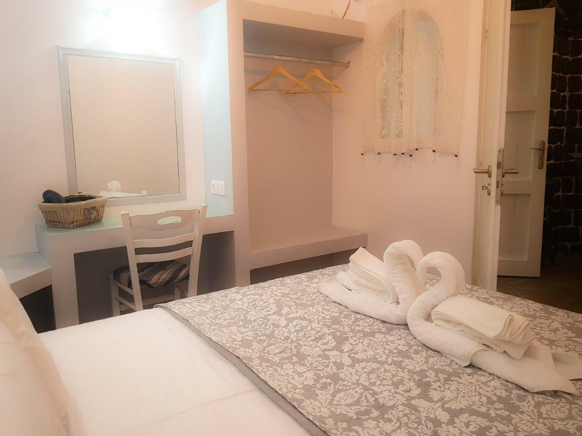 דירות Vourvoúlos Vaya Plaza Houses 3 מראה חיצוני תמונה