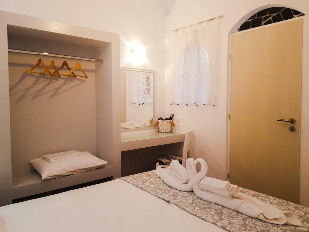 דירות Vourvoúlos Vaya Plaza Houses 3 מראה חיצוני תמונה